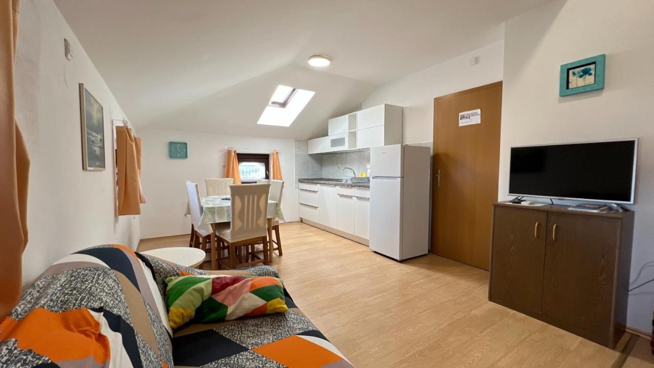 ❷⓿❷❸ Apartment Dolphin Izola Dış mekan fotoğraf